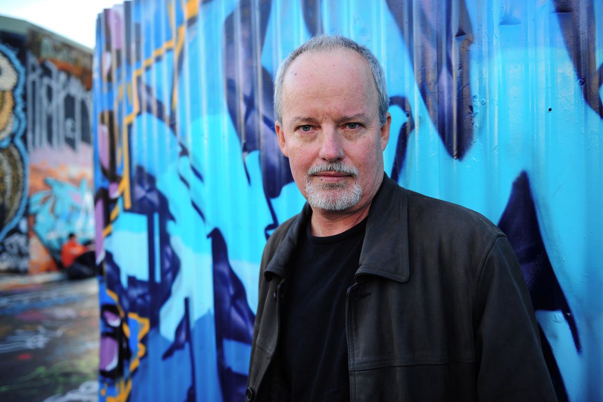 RECENZE: Když je policistka dcerou mafiána, důvěru to nebudí. Michael Robotham rozjel další knižní krimi sérii