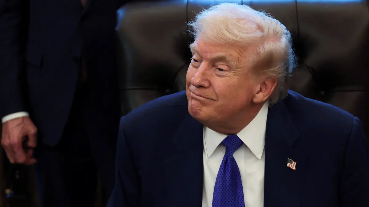 Každý ví, co Epstein dělá, řekl Trump před lety šéfovi policie