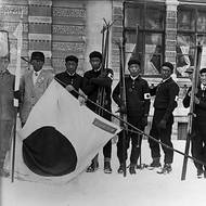 Olympijských her se zúčastnili zástupci tří kontinentů: Evropy, Ameriky a Asie, byť z té dorazilo „jen“ šest Japonců.