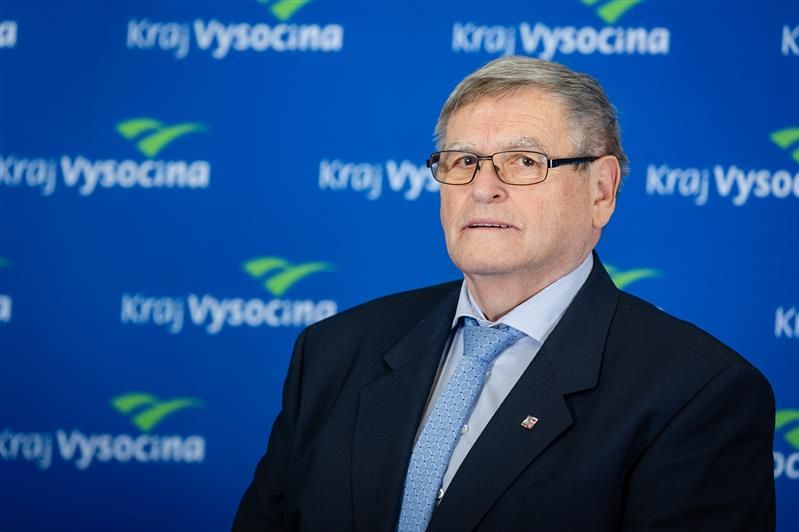 Nemocnici v Pelhřimově chceme zachránit, říká hejtman. Radní pro zdravotnictví s odcházejícími lékaři jednat nemůže