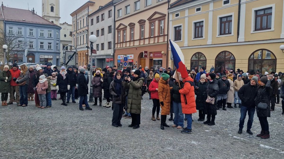 Na podporu prezidenta se sešli lidé i v Uherském Hradišti