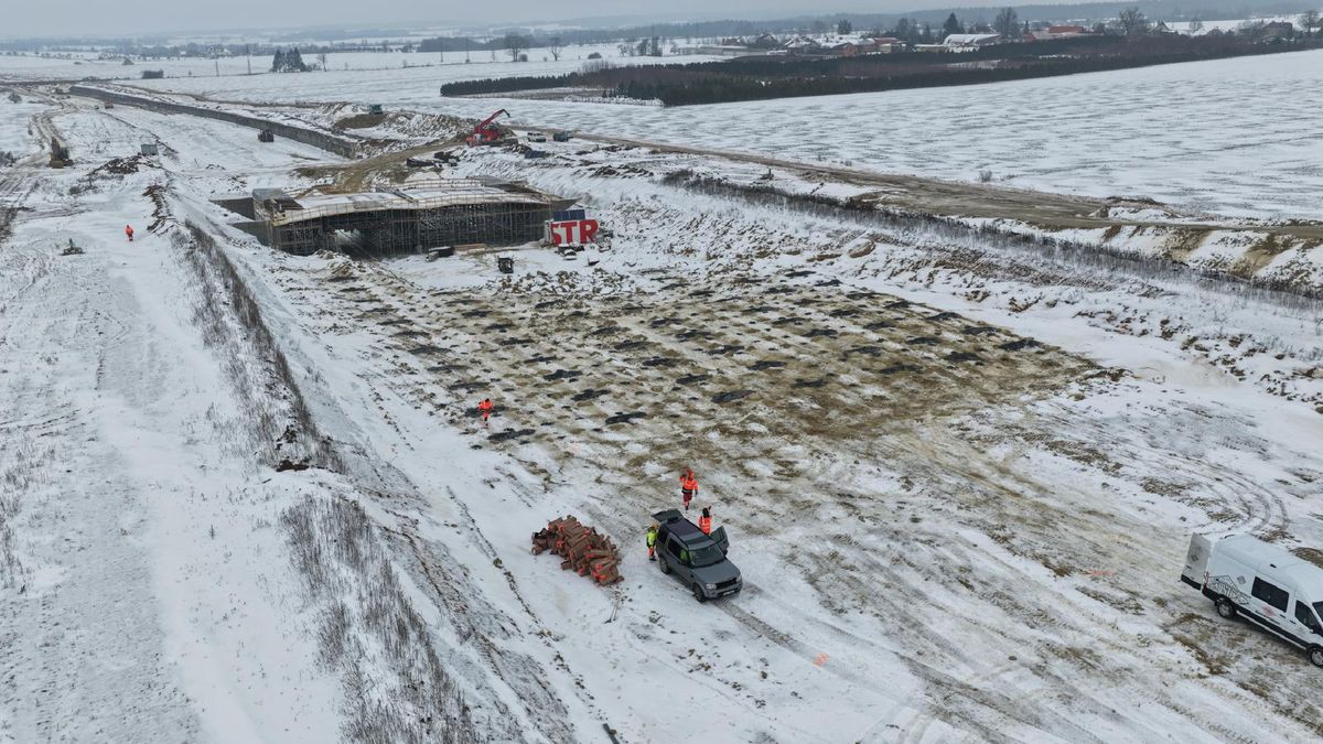 Odstřel skály pod D35 u Litomyšle
