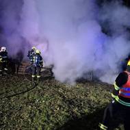 Požár stavební buňky v Provodově na Zlínsku