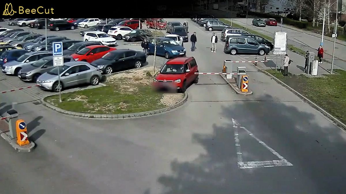 Řidiči v Břeclavi si oblíbili zkratky. Jejich divočinky natočily kamery