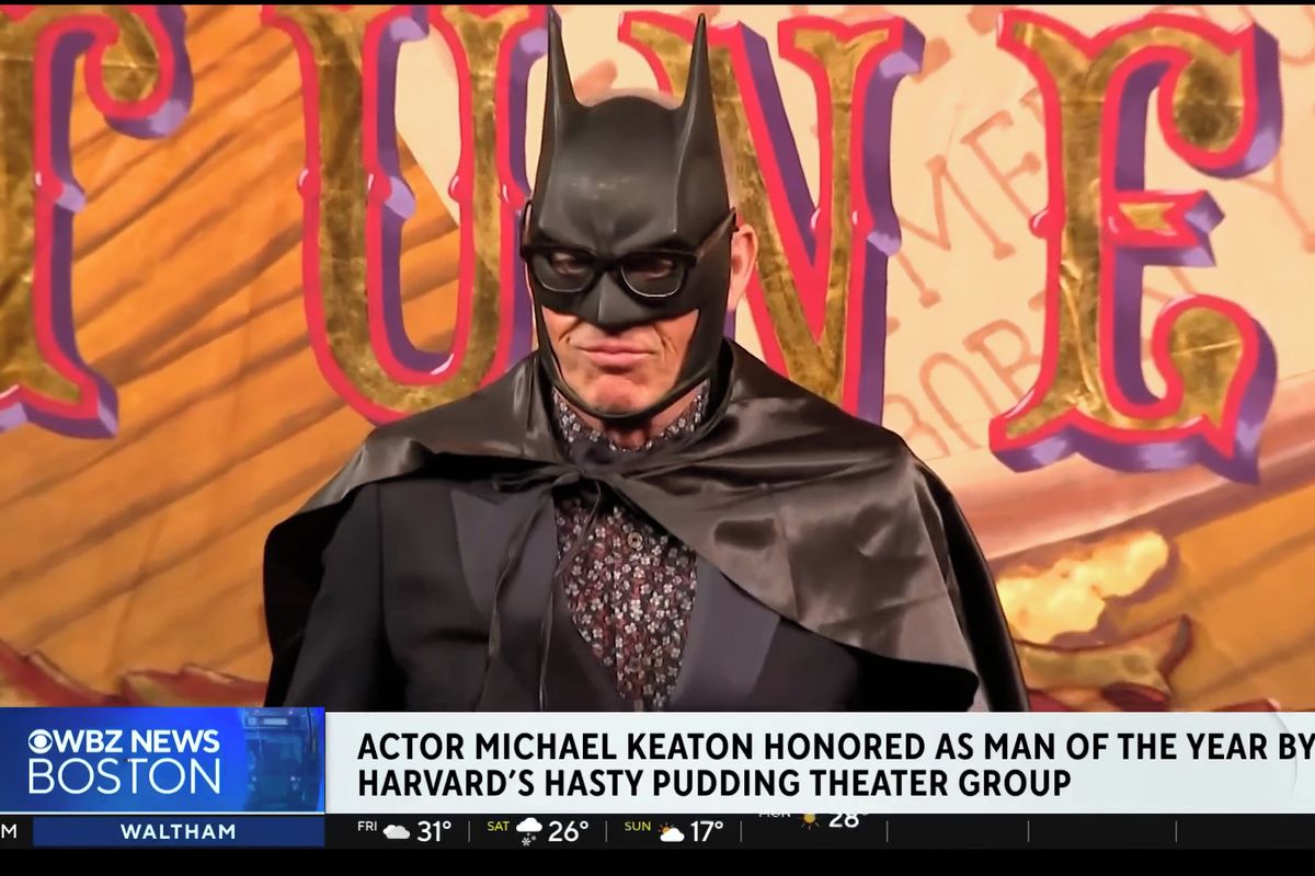 Na Harvardu se objevil Batman. Slavnou univerzitu bránil proti oscarovému padouchovi