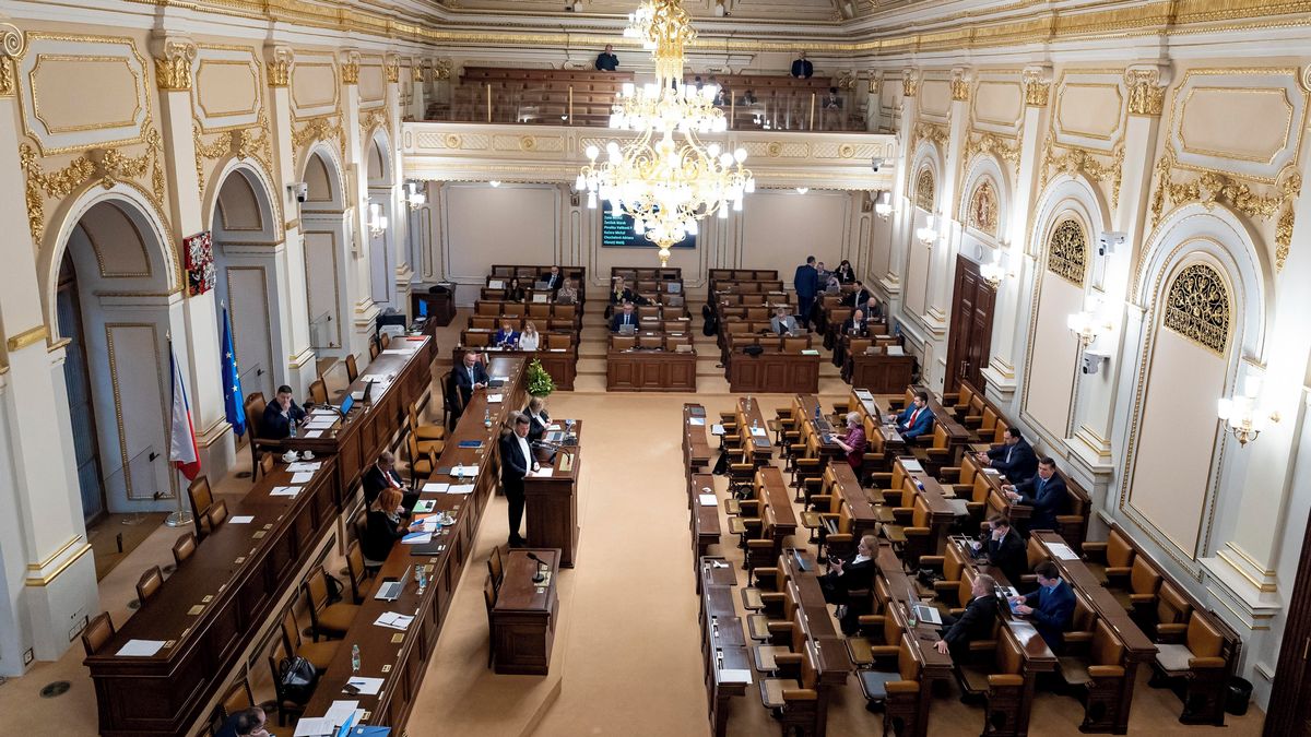 Odpor proti týrání zvířat spojil poslance