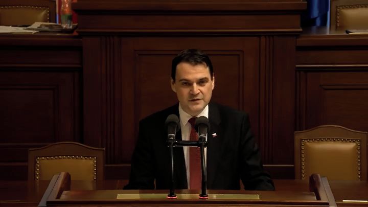 Macinka se zúčastní zahájení Trumpovy Rady míru