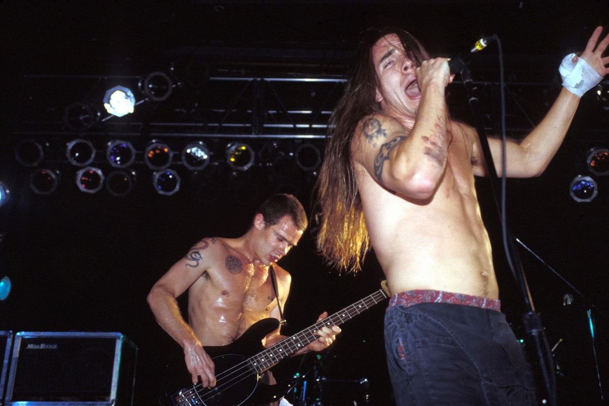 SEX, STORY, ROKENROL: John Frusciante to schválně kazil, i když dostal nakopáno. Nepřál si úspěch Red Hot Chili Peppers