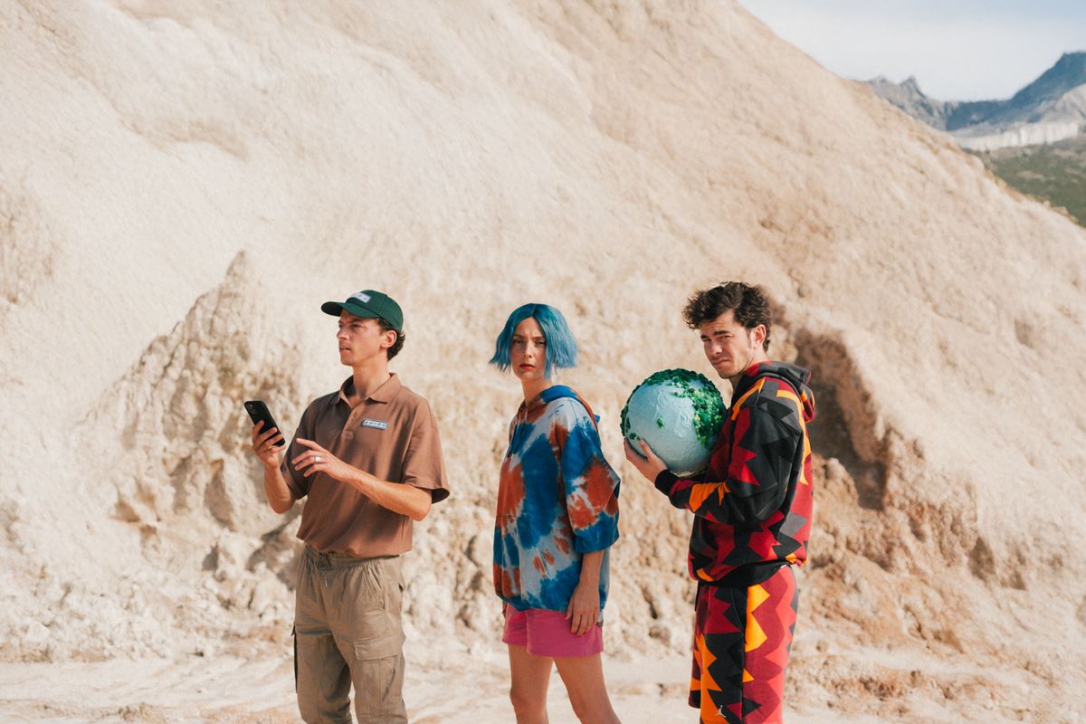 Jsme kapela na pět let, říkají Ťupíci. Jejich členy jsou Bára Poláková, Jan Cina a Marek Adamczyk