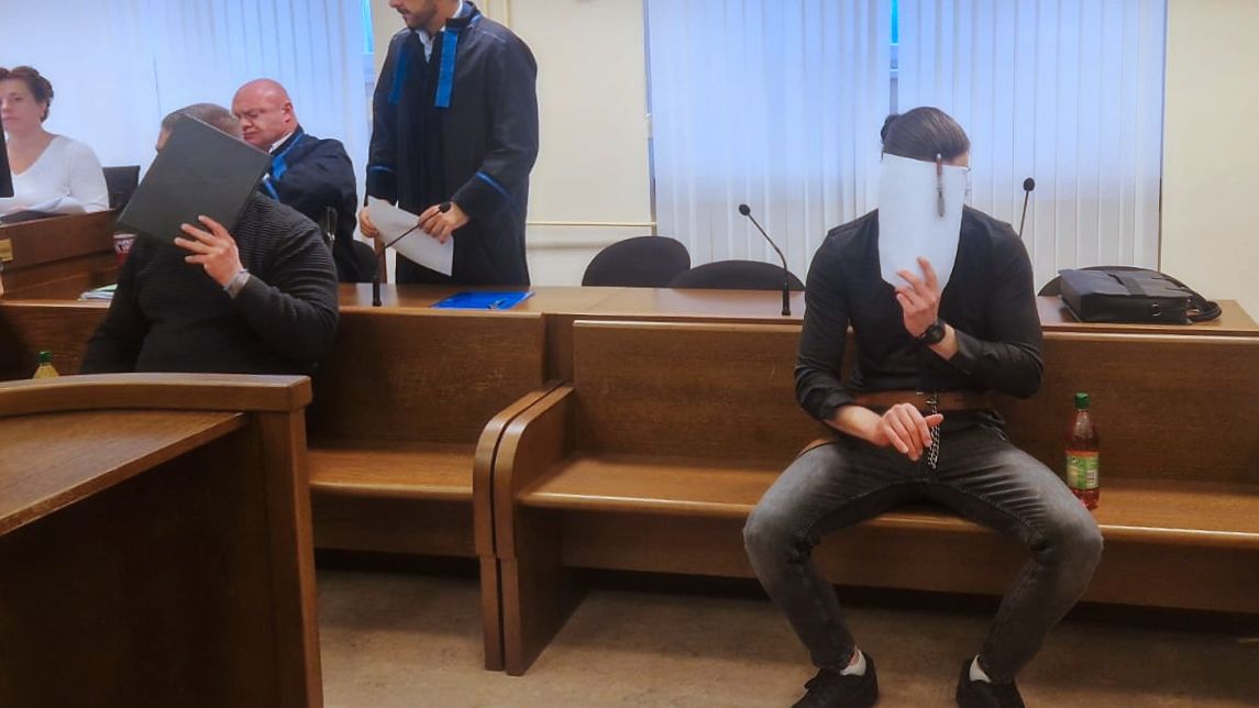 Soud řeší případ zotročování lidí. Pracovali i ve Šťastné zemi na Turnovsku