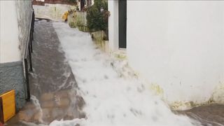 Pyrenejský poloostrov pod náporem rekordní série bouří. Marta je už třináctá