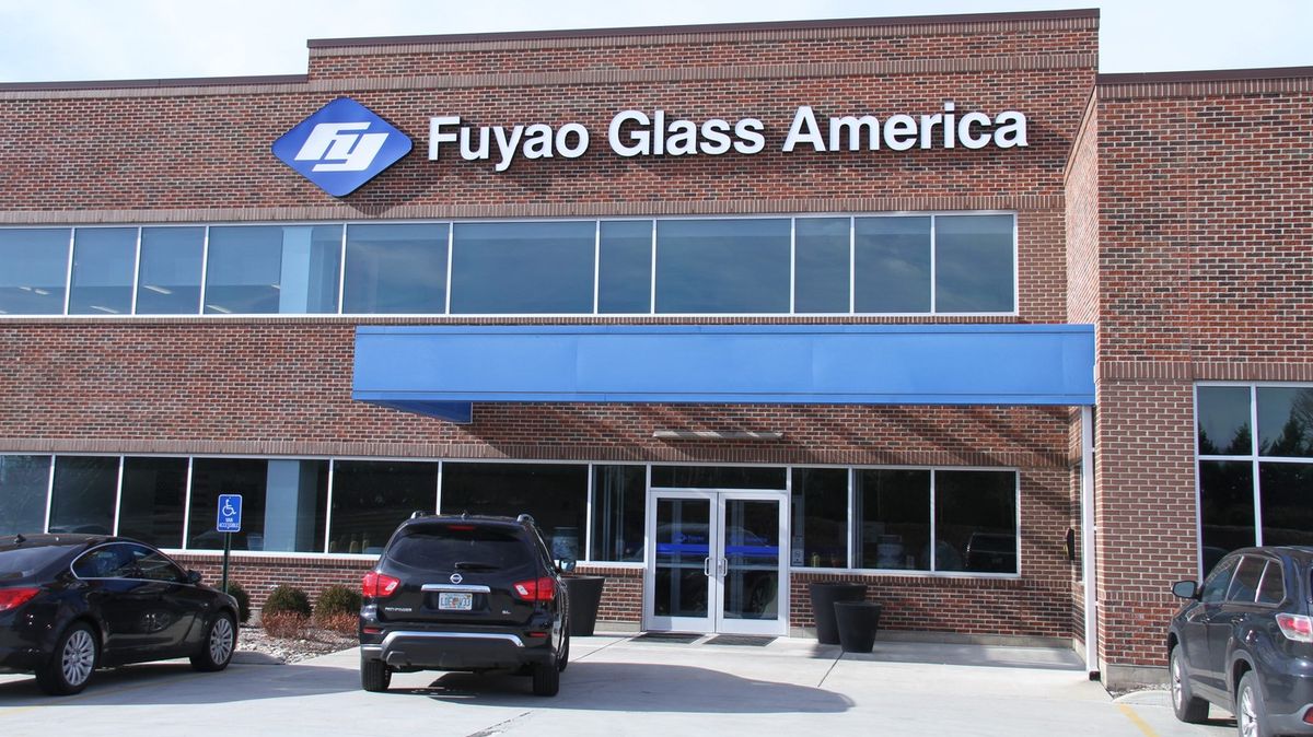 Číňané přesunuli továrnu do USA, jak žádá Trump. Americký výrobce kvůli tomu krachuje