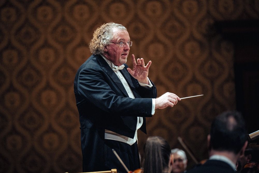 Francouzská krajina barev a šarmu v podání České filharmonie