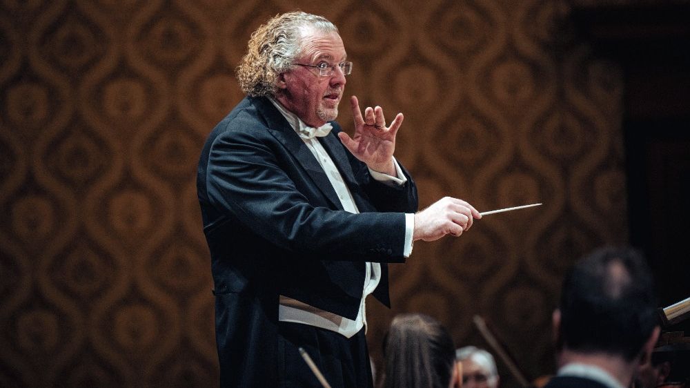 Francouzská krajina barev a šarmu v podání České filharmonie