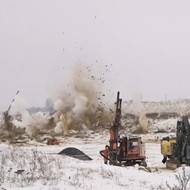 Středeční odstřel skály kvůli stavbě dálnice D35