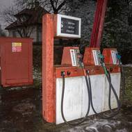 Původní výdejní stojan kdysi nabízel speciál, natural a diesel.