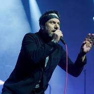 Milan Cais už není jen bubeník, je hlavně frontman