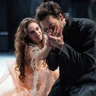 Pavlína Štorková a Radúz Mácha coby takřka nezničitelní milenci Orfeus a Eurydika