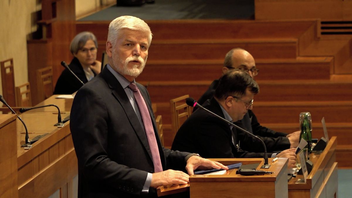 Do francouzského projektu jaderného odstrašení bychom se měli zapojit, řekl Pavel