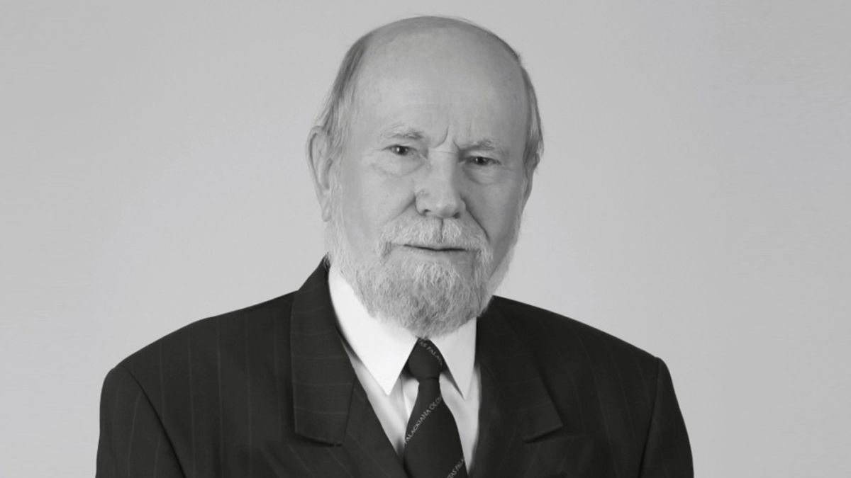 Zemřel bývalý senátor František Mezihorák