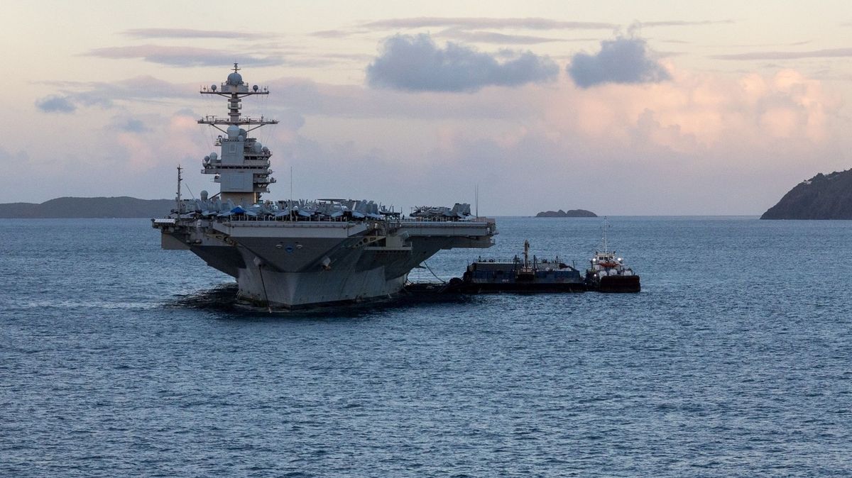 Američané poslali do Perského zálivu další letadlovou loď