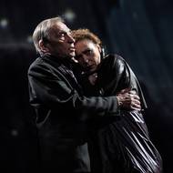 Příběh Filémóna (František Němec) a Baucis (Zuzana Stivínová) patří k nejkrásnějším a nejdojemnějším mýtům antického světa.