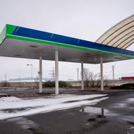 Majitel ještě nějakou dobu pumpu provozoval, ale koncem roku 2025 ji uzavřel.