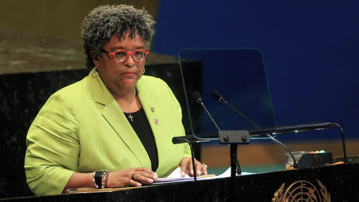 Strana barbadoské premiérky ve volbách získala všechna parlamentní křesla