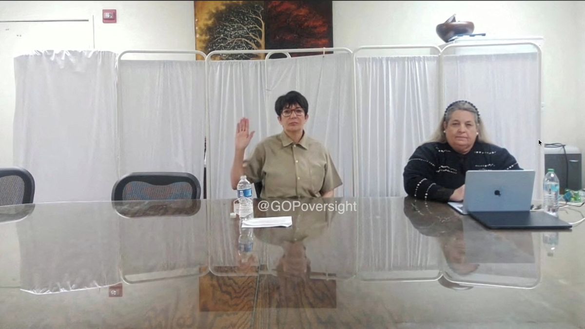 Dosvědčím, že Trump nic neudělal. Když mi dá milost, vzkázala uvězněná Epsteinova společnice