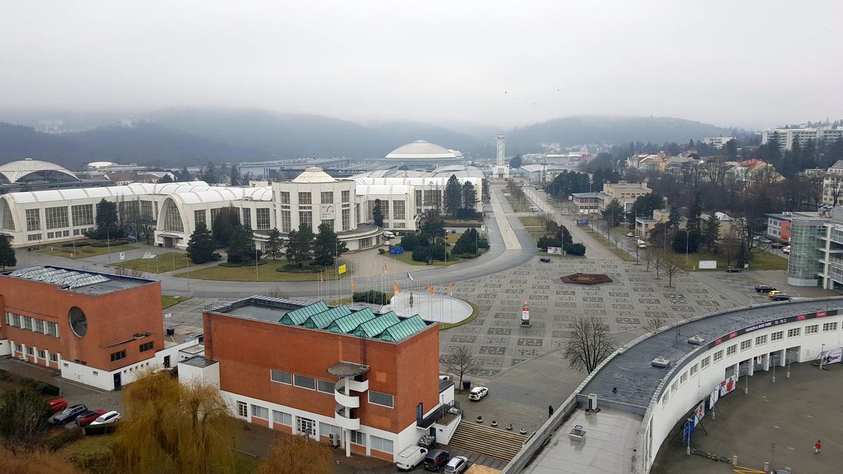 Výstaviště na pověry nevěří. Veletržní rok v Brně startuje v pátek třináctého módní inspirací