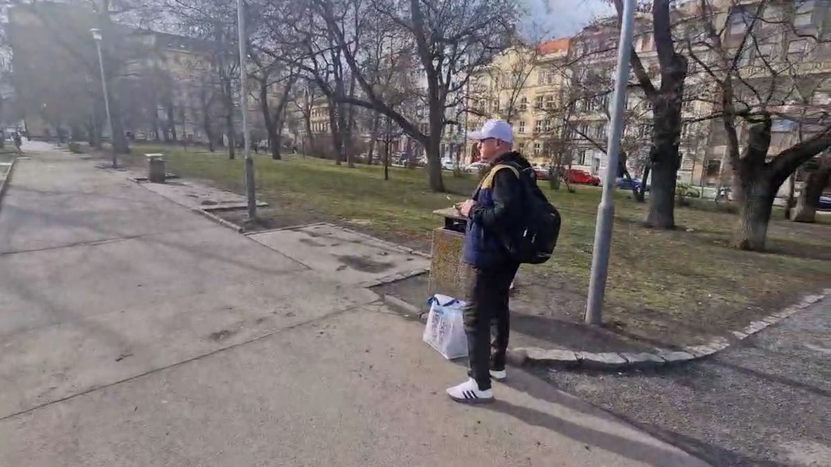 Z pražského „Sherwoodu“ zmizely lavičky