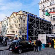 Historické Vinohrady jsou pro projekt ideální kulisou.