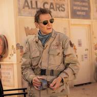 Obsazení Liama Neesona je pro film Parazit z chlaďáku klíčové.