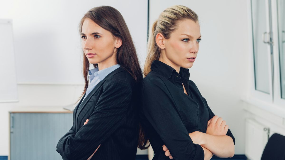 Narcistická nebo hraniční porucha osobnosti? Reakce lidí v běžných situacích napoví, který problém se jich týká