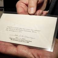 Zadní strana obálky s notářským potvrzením