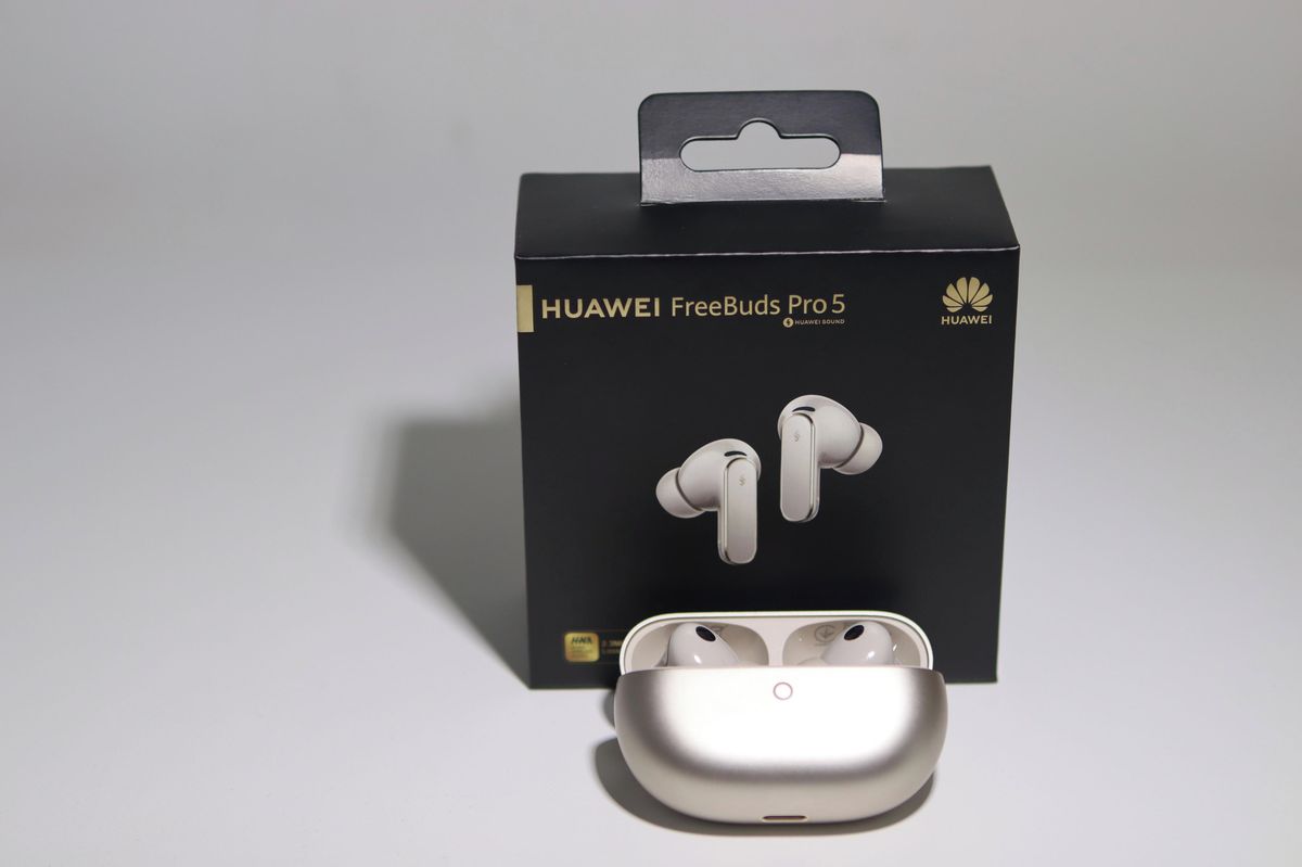 RECENZE: Sluchátka Huawei FreeBuds Pro 5 uspokojí i náročnější posluchače