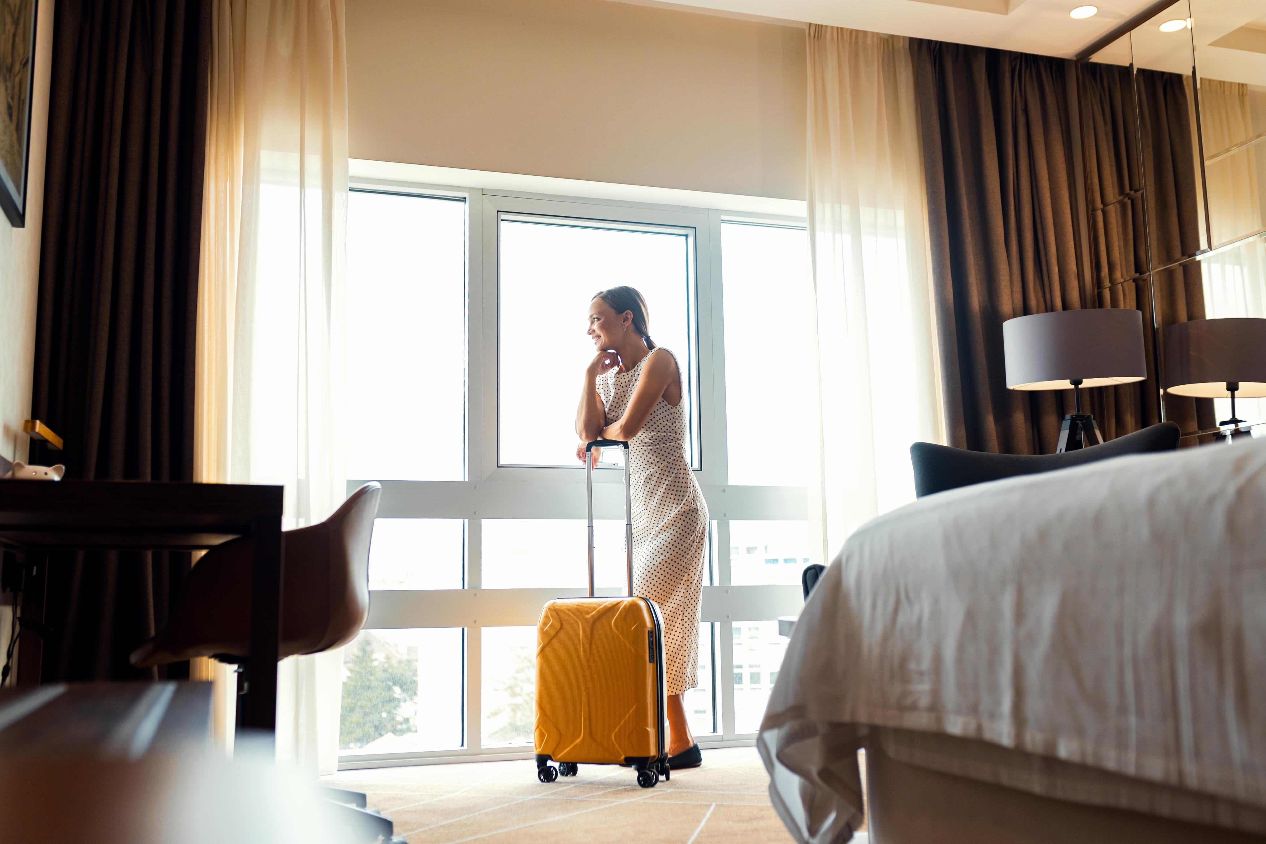 Jak ušetřit za hotel? Rezervujte chytře a zkontrolujte si cenu těsně před cestou 