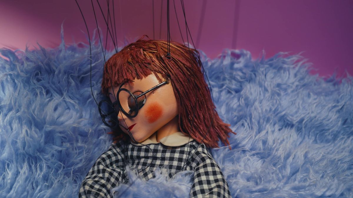 Glosa: Bez Spejbla a Hurvínka to v jejich divadle přece nejde