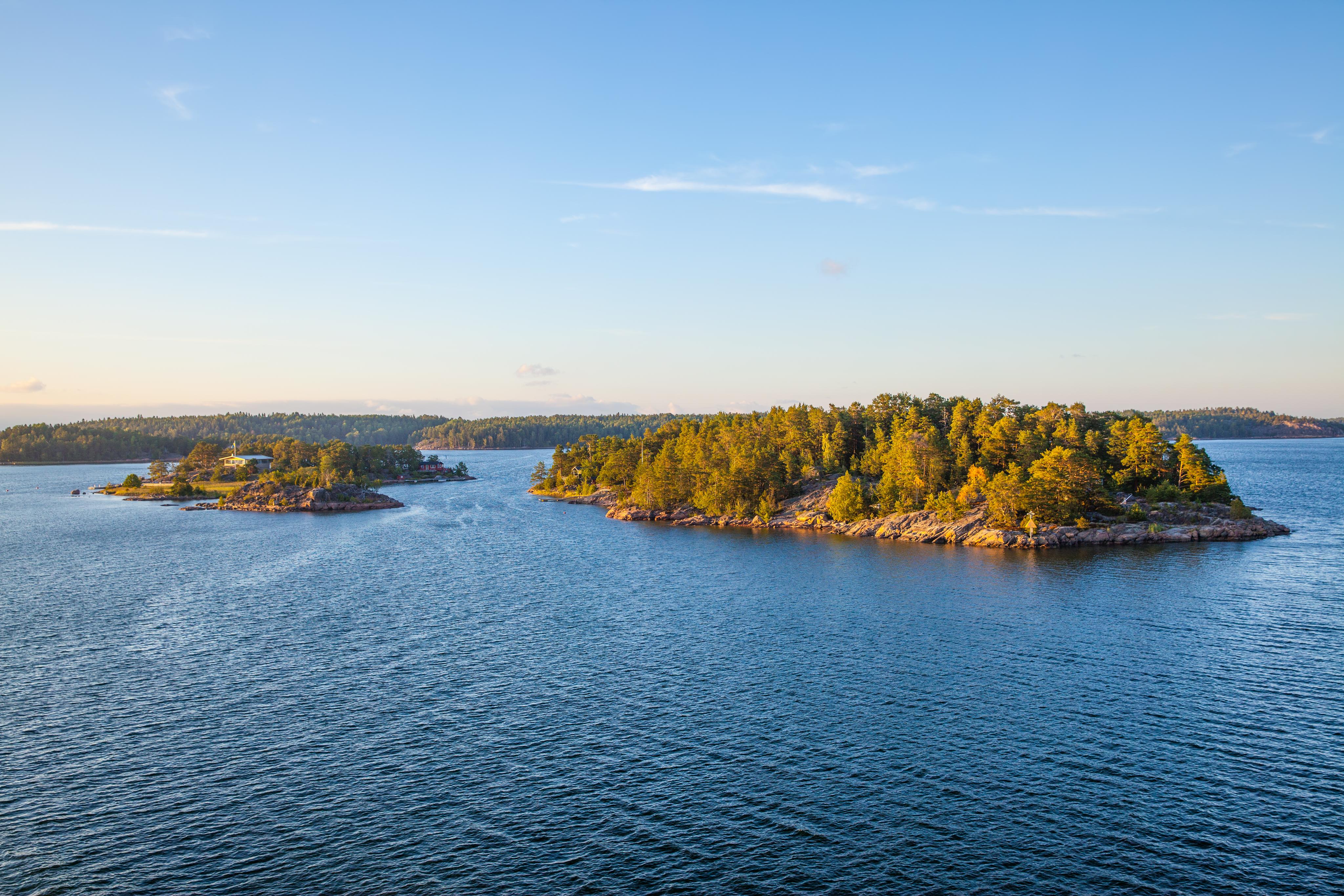 Švédsko půjčí lidem pět soukromých ostrovů. Miliardáři ostrouhají