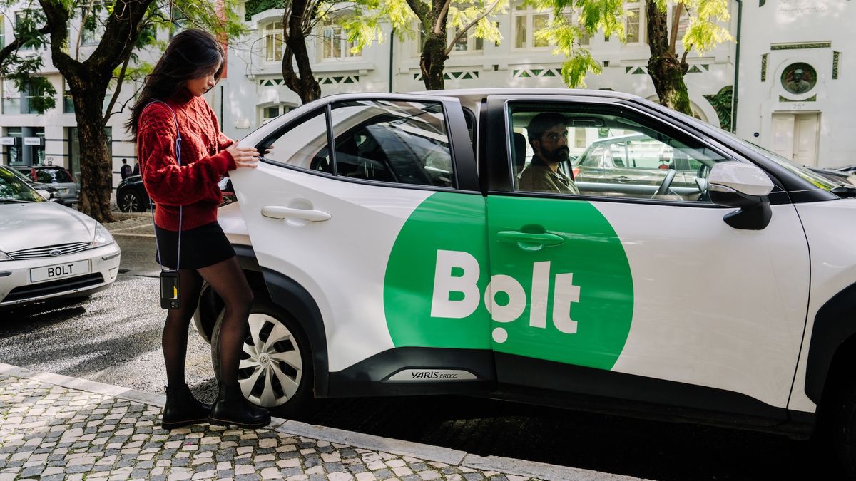 Čeština pro taxikáře bude povinná. Bolt už rozjel kurz