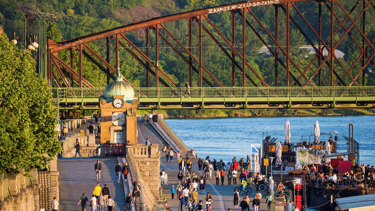 Mezi nejkrásnější mosty světa byl zařazen Výtoňský