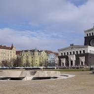 Známá kašna zůstala, jen má novou technologii. 