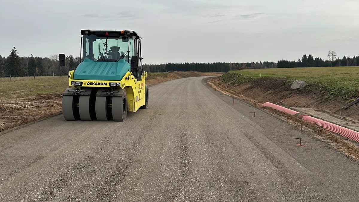 Karlovarský kraj hospodaří s miliardovými přebytky, polovina z těch loňských padne na úvěry