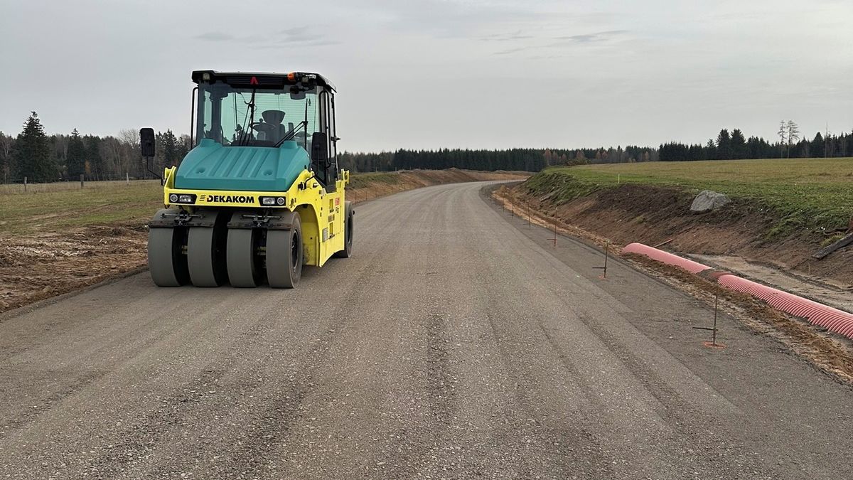 Karlovarský kraj hospodaří s miliardovými přebytky, polovina z těch loňských padne na úvěry