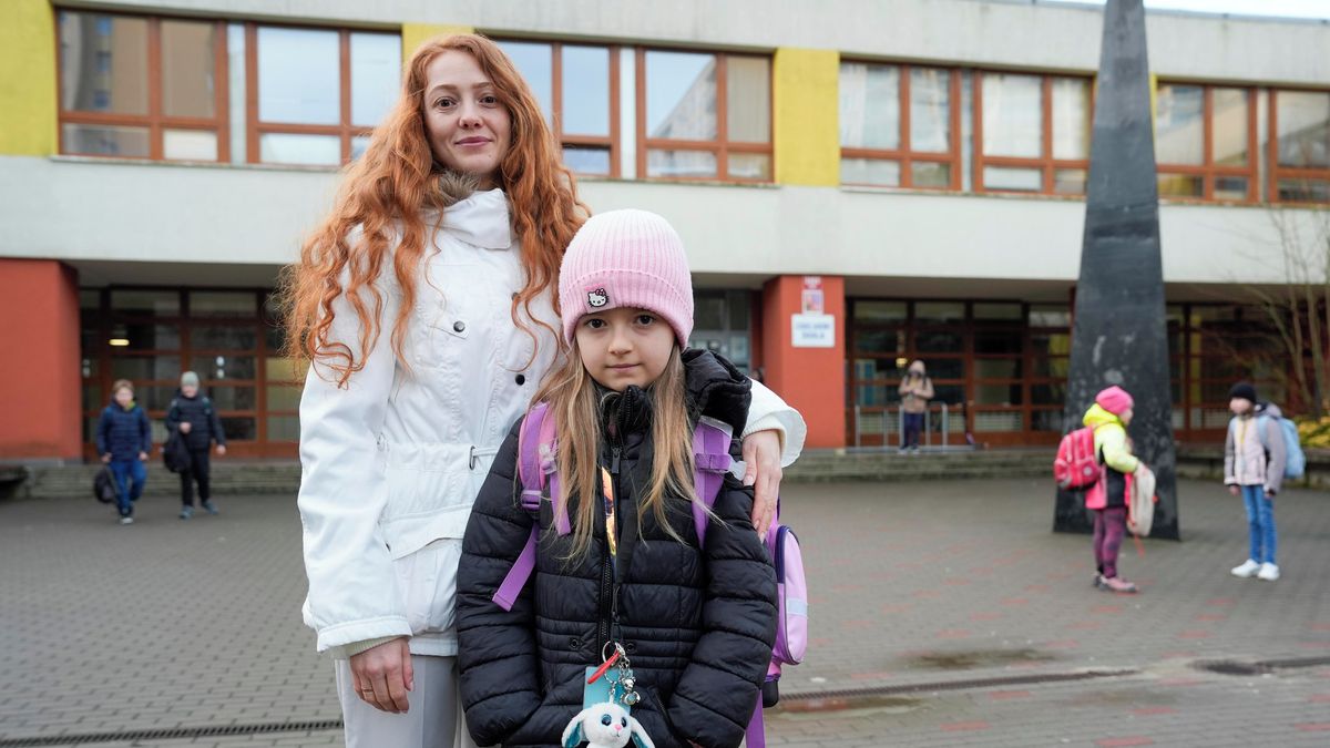 Ukrajinské děti mohou v češtině excelovat. Školám se jejich výuka daří