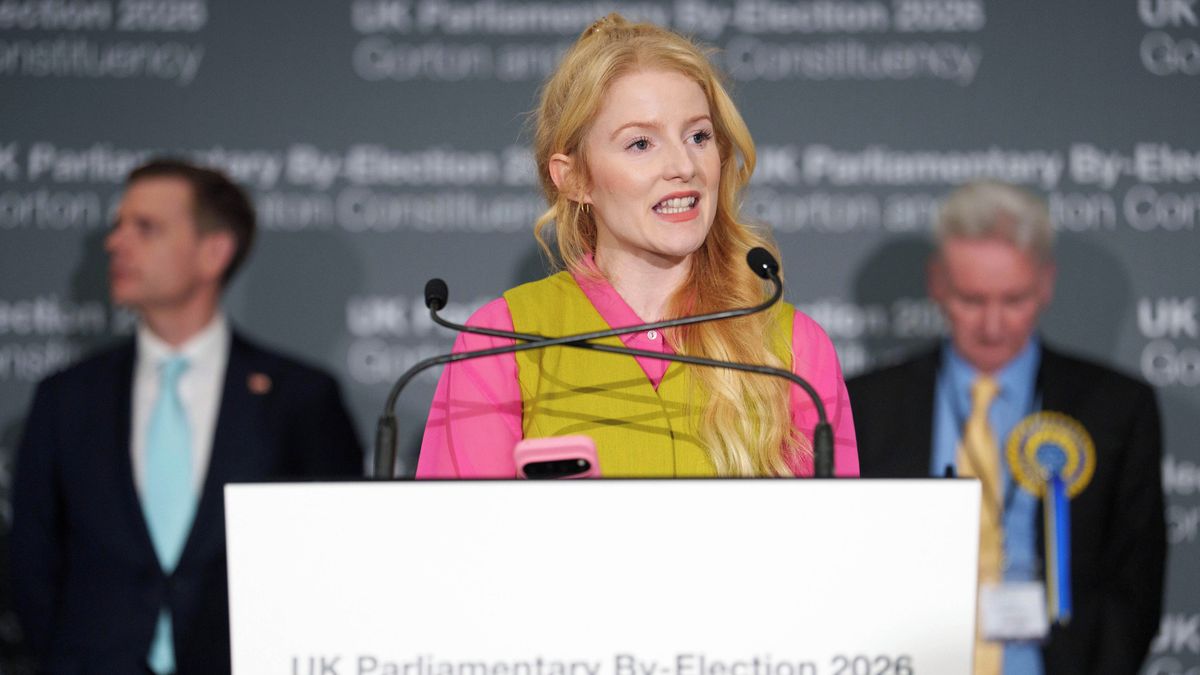 Ostře sledované volební klání mezi labouristy a Reform UK vyhráli Zelení