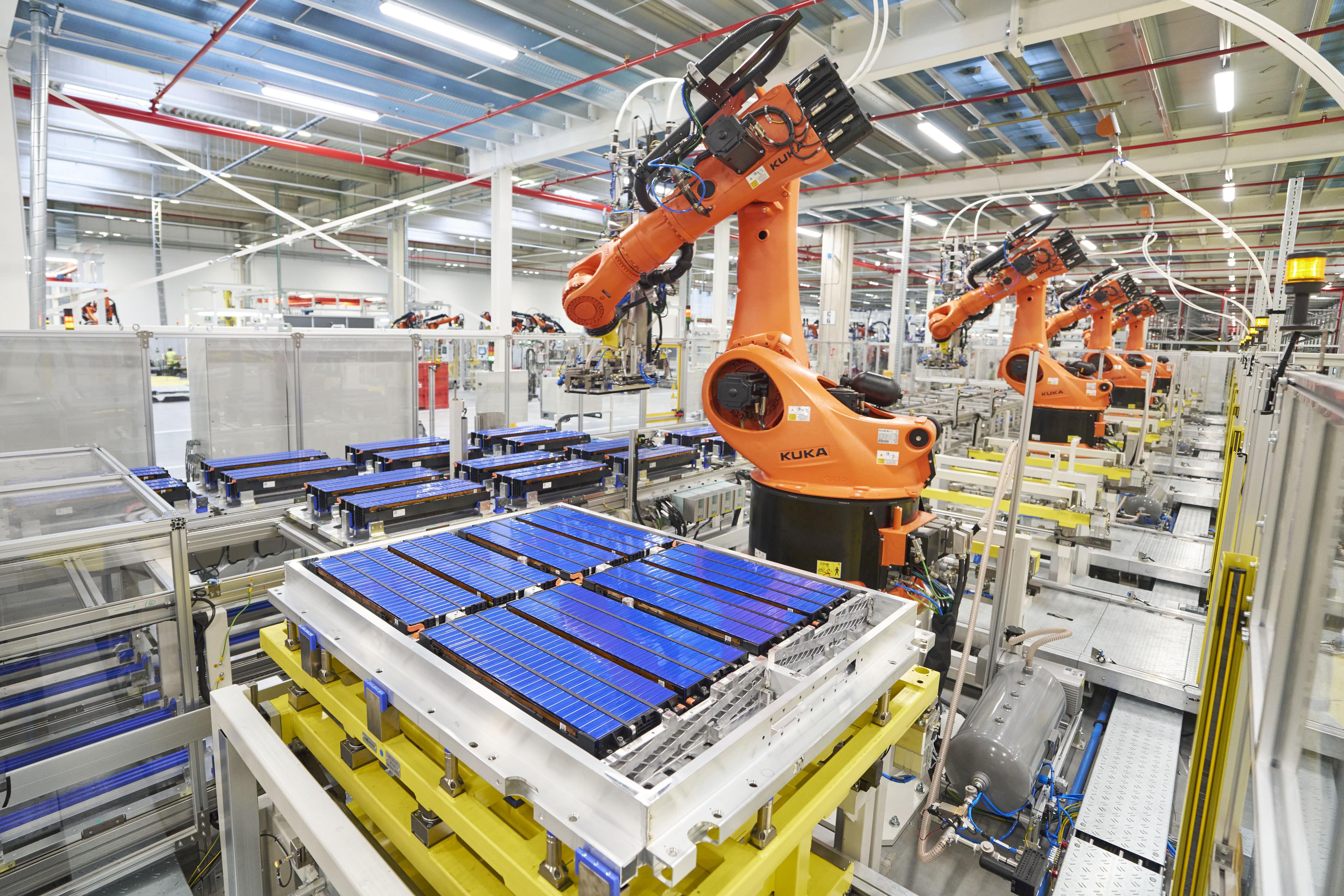 Škoda Auto tăng lương cho nhân viên và thưởng thêm