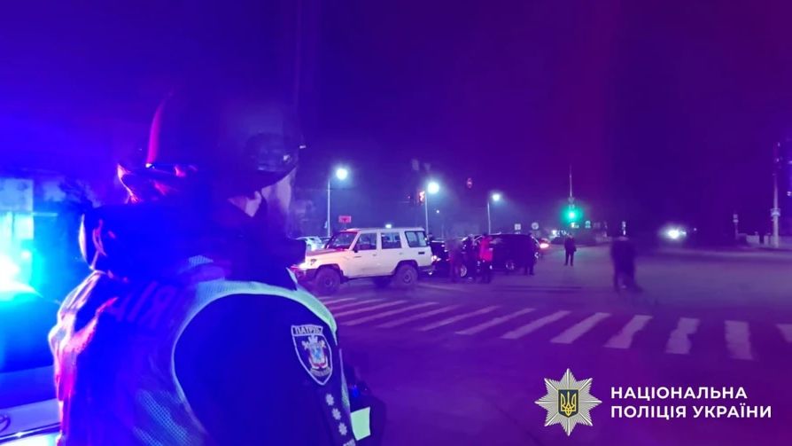 Cílené útoky na policisty na Ukrajině: V Mykolajivu a Dnipru došlo k dalším výbuchům