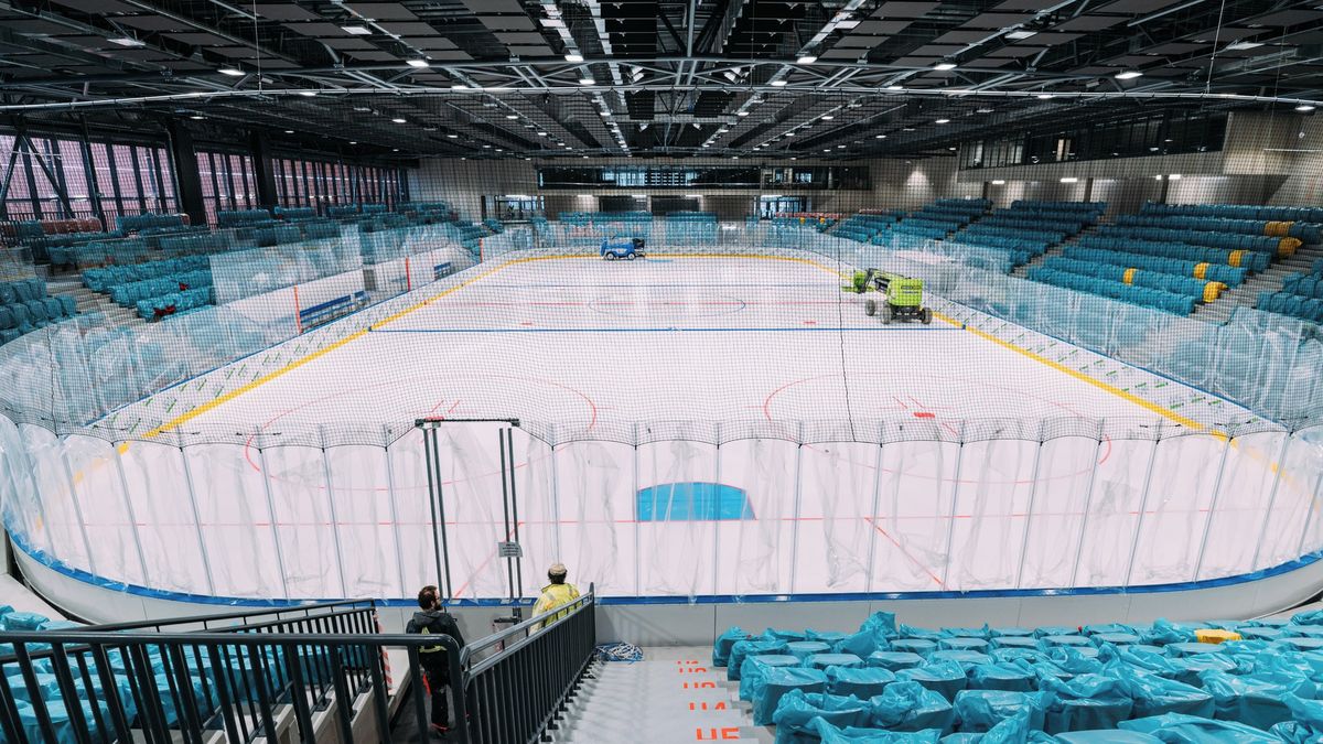 Velká rekonstrukce zimního stadionu v Třebíči končí, kostka nad ledem zatím chybí