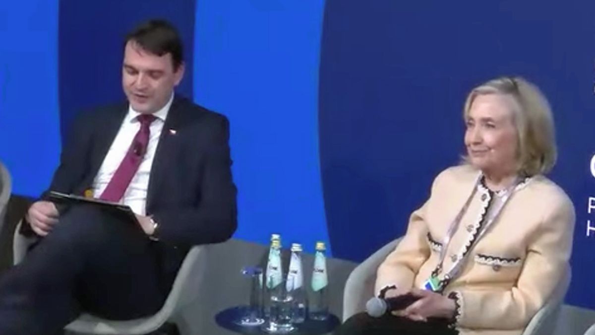 Macinka se v Mnichově dostal do střetu s Hillary Clintonovou